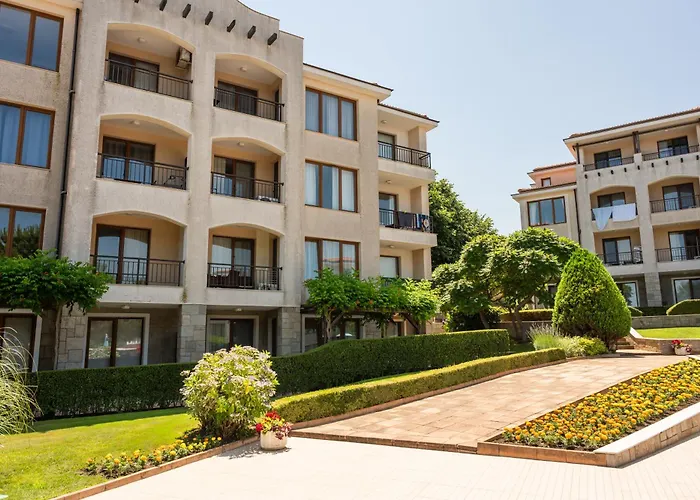 Paradise View Guest 公寓 索佐波尔